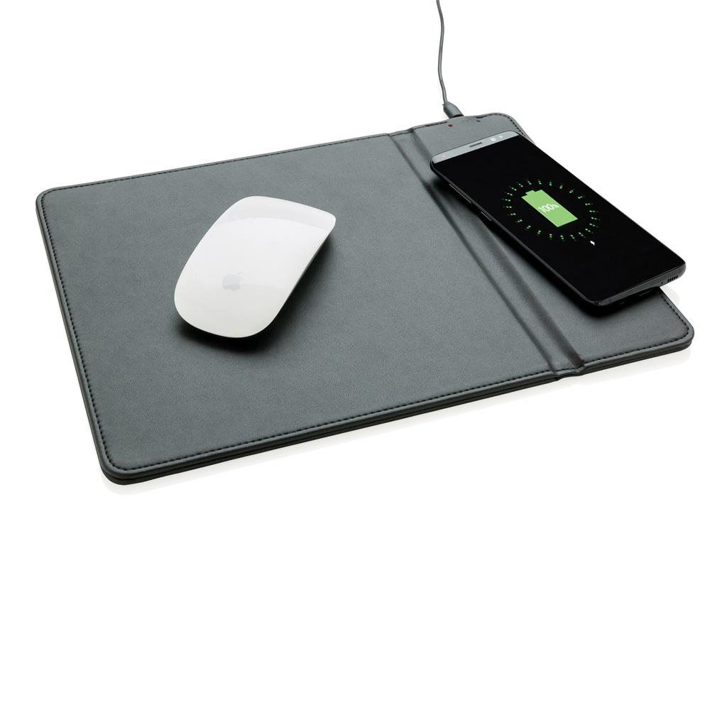 Mousepad with 5W wireless charging - Playcraft Malta